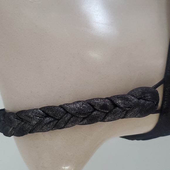 BCBGENERATION Shimmery Flowy Top. Size XS Black - Picture 4 of 10